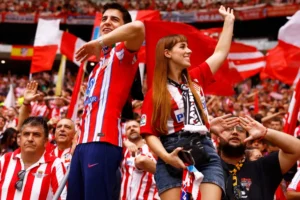 reuters_68d7f307-1758982919