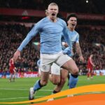 Erling Haaland Bungkam Liverpool 2-1